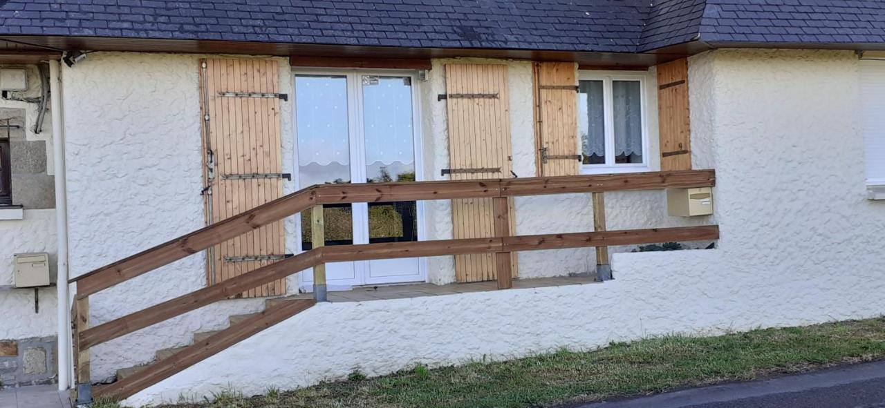Appartement Proche Bord De Mer Plougasnou Exteriör bild
